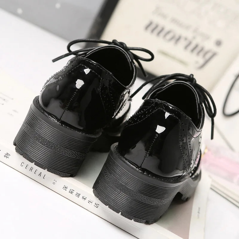Spring Women Oxford Shoes Comfort Lady Brogue 2026Polish Designer Low-heeled Casual Shoes British Style Women Shoes
