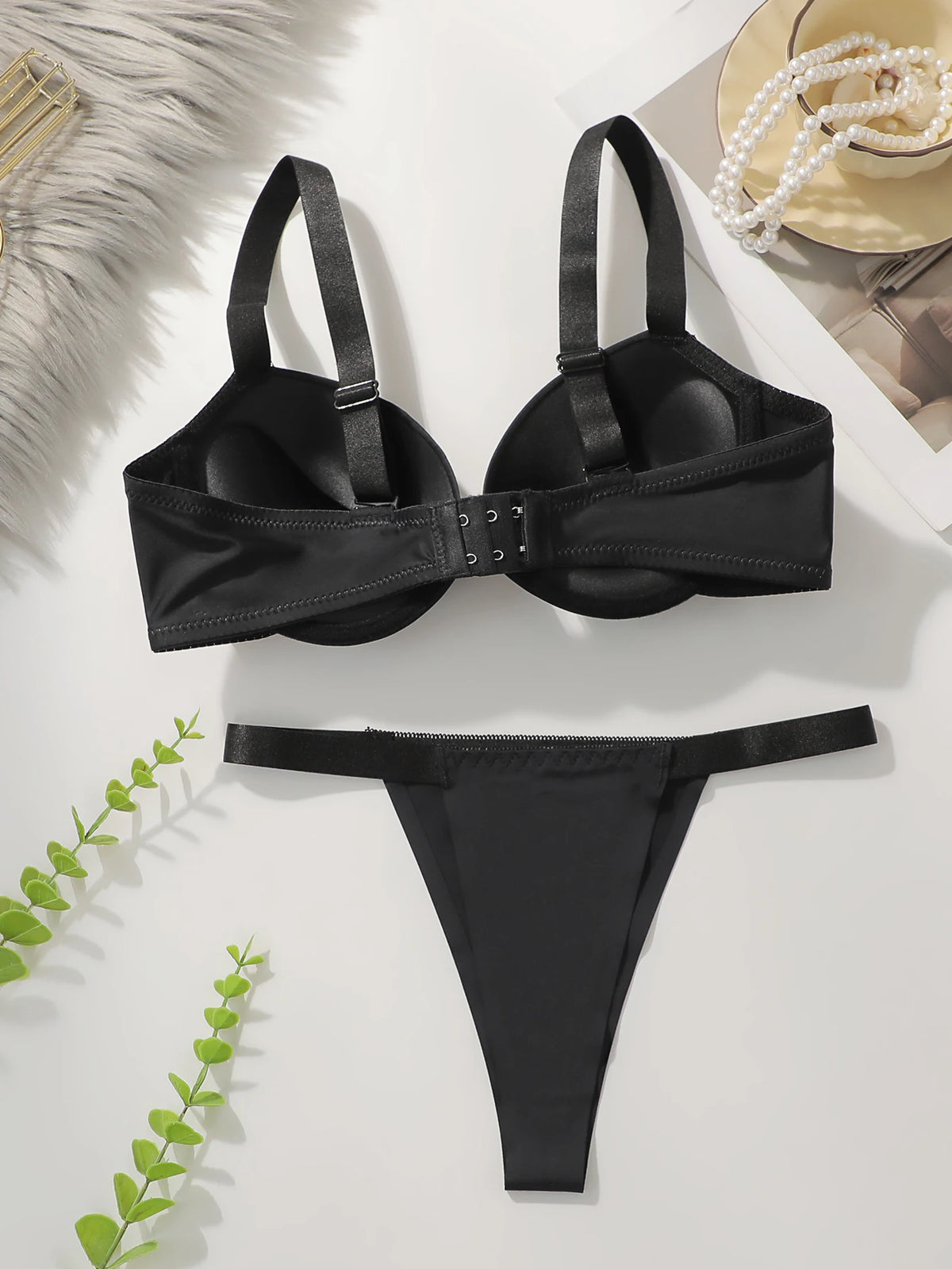Black Sexy 2-piece solid color bra thong set Push up Bra Set Women underwear Set B2051