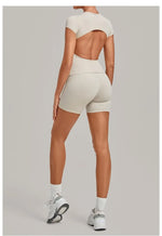 Women's Seamless Yoga Sets Sports Fitness Workout Hip-lifting High Waist Shorts Backless Short-sleeve Vest Suit Gym Training Set