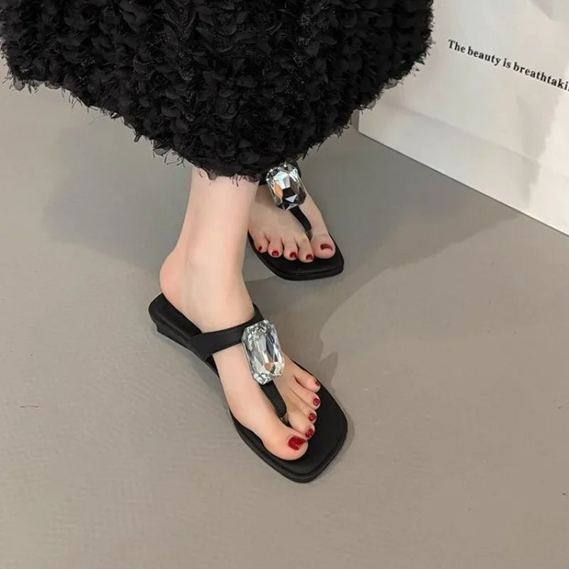 Low Heel Flip Flops Summer New Square Toe Clip Toe Soft Sole Non-Slip Wear-Resistant Flats Women's