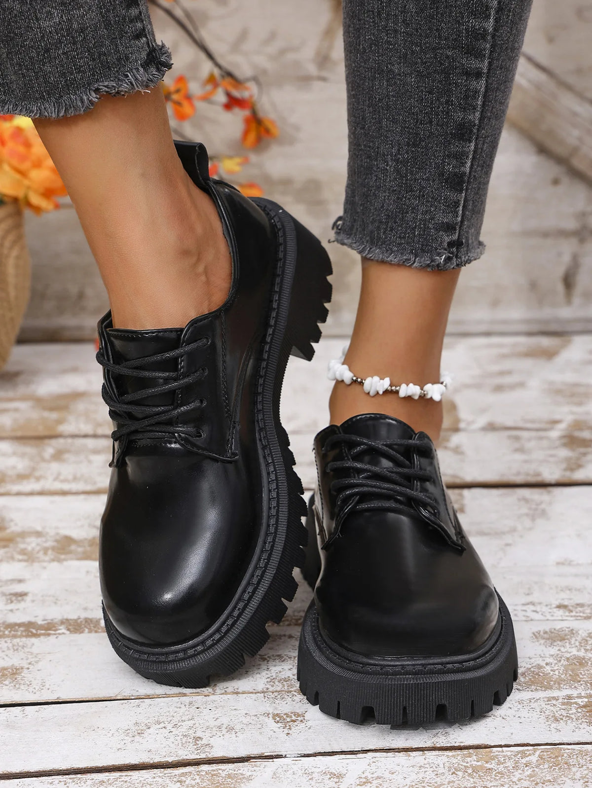 Women Spring New Black Platform Flats Shoes Women Loafers Slip on Boat Shoes Designer Casual Leather Oxfords 2026
