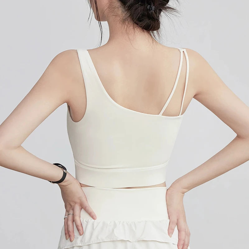 Women's Irregular Shoulder Strap Yoga Sports Bra Shockproof One-Piece Cup Running Vest for Training Fitness And Yoga