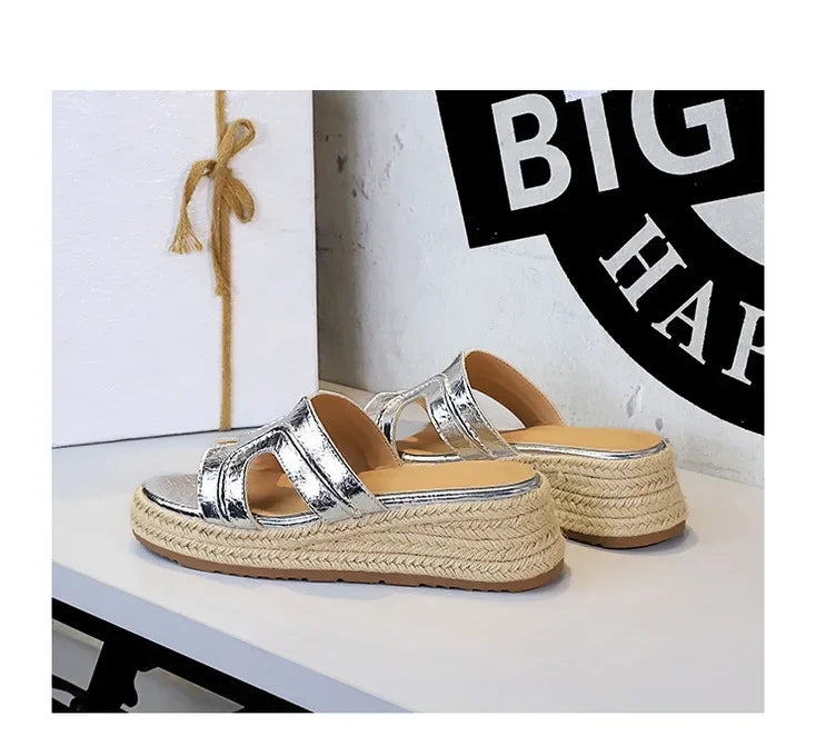 Spring 2025 Women's Slippers Hollow Out Strap Waterproof Thick Heel Woven Rope Country Style Slip-On Shoes Polyurethane Material
