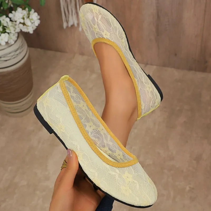 2026 Summer Fashion Lace Round Toe Shallow Flat Shoes Breathable Comfortable and Versatile New Women's Shoes