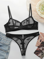 Women's Sexy Embroidered Lips Love Pattern Lace Sexy Underwear Set with Steel Rim Gathering Push Up Breathable Bra Set YS3059