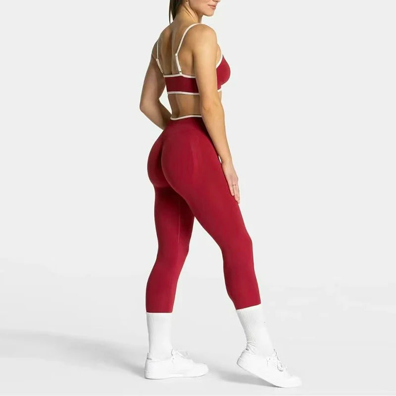 2PCS High Waisted Sports Bra Set with Contrasting Small Suspender Tight Fitting Hip Lifting Training Bra And Pants