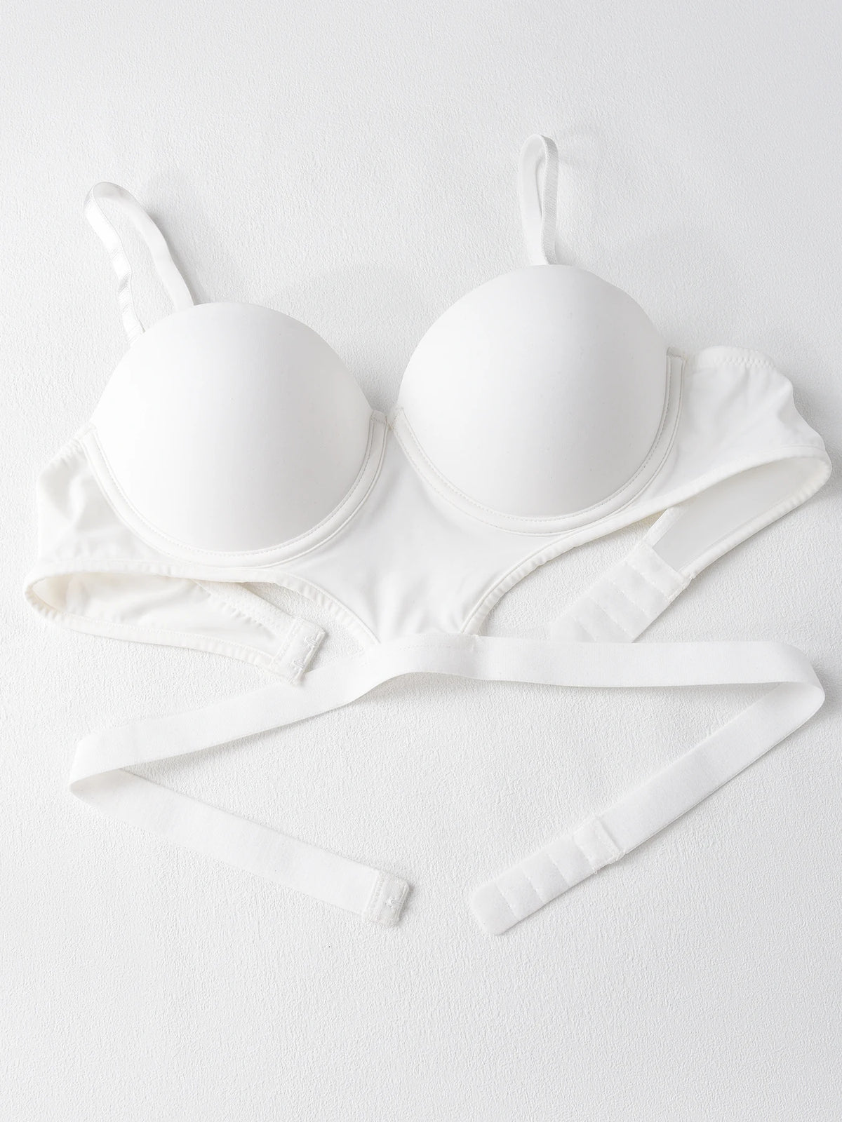 stylish sexy bra T-shirt underton beautiful back half cup smooth and exposed waist slim waist big exposed back push up bra