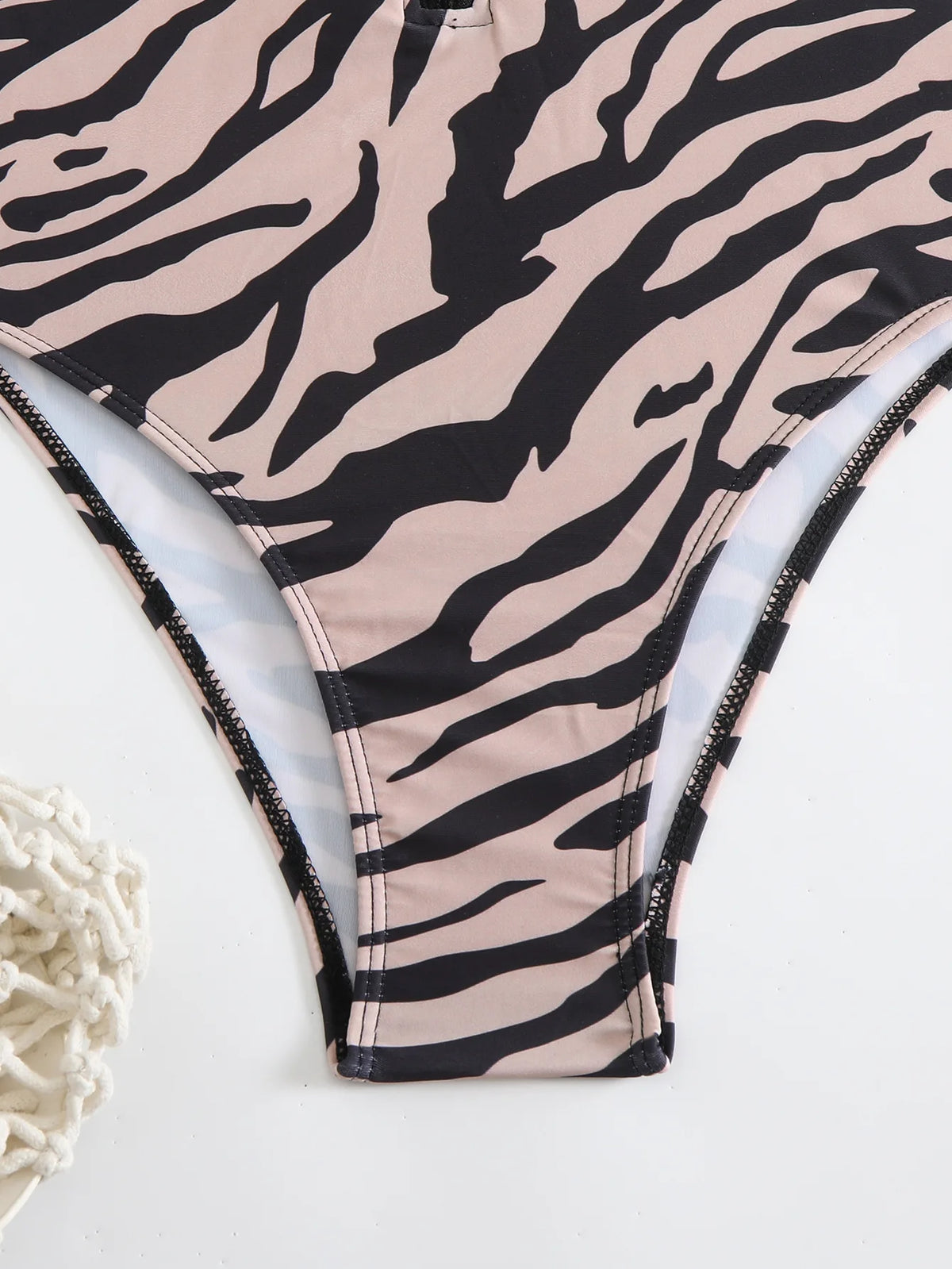 Zebra Print One Piece Swimsuit Woman High Neck Bodysuit Zipper Swimwear Beach Wear Leopard 2024 Bathing Suits Holiday Summer