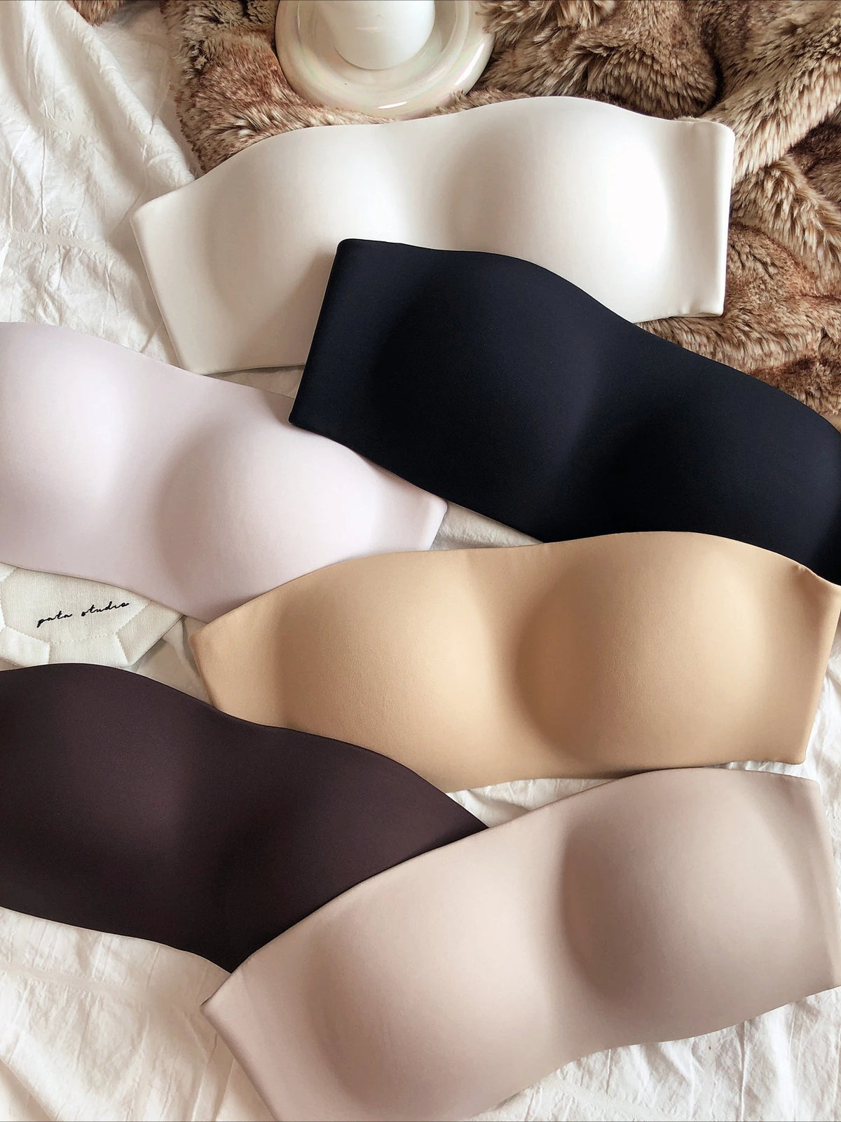 Summer Invisible Bra Women Seamless Underwear Sexy Strapless Tube Tops Wire Free Push Up Brassiere Comfort Anti slip Intimates