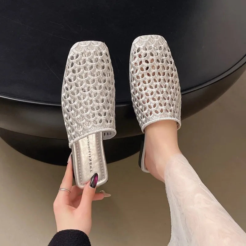 2026 Summer New Style Hollow Out Square Toe Low Heels Women Sandals Solid Color Outdoor Slippers Fashion Casual Sexy Beach Shoes