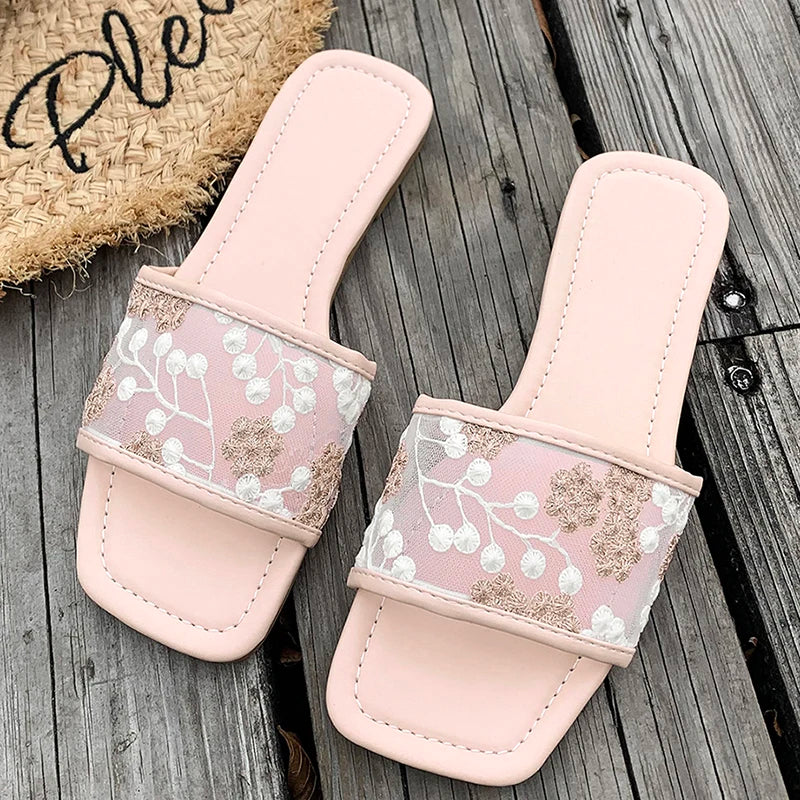 Retro Embroider Low Heel Slippers Women Summer Square Toe Slip On Slides Woman New Anti-Slip Beach Pu Leather Slippers Mujer