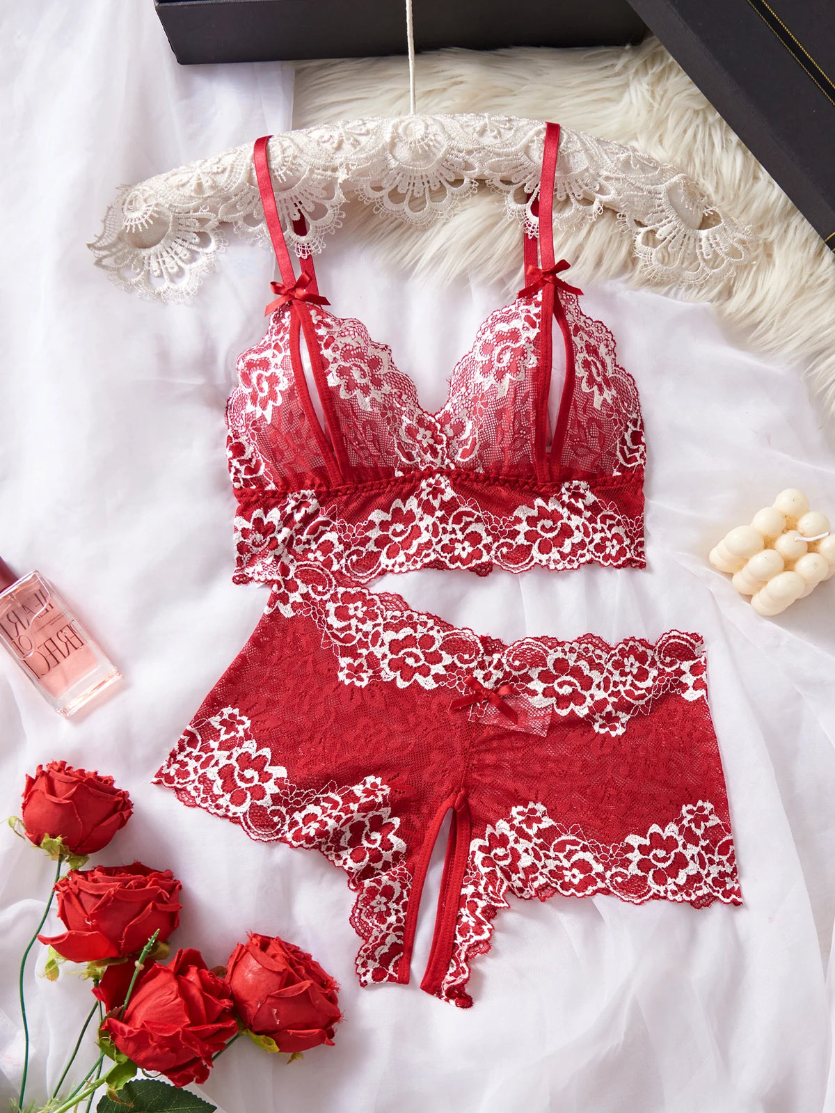 Elegant Design Open Chest Bra And Crotchless Panties Set Comfortable Fashion Underwear Suitable For All Occasions Valentine Gift