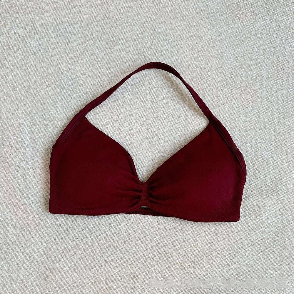 Women Seamless Impact Strappy Bra Removable Pads High Elastic Quick Dry Breathable Halter Neck Sports Top Yoga