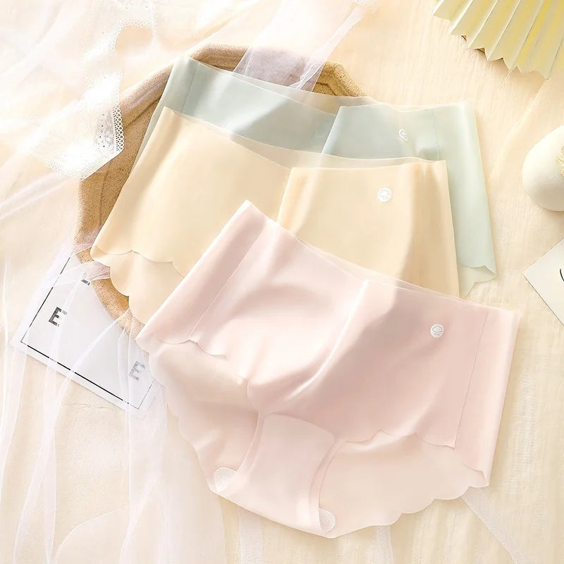 3Pcs/Set Women Ice Silk Briefs Scallop Trim Seamless Panties Ladies Underwear Lightweight Sexy Lingerie Female Underpants M-XL