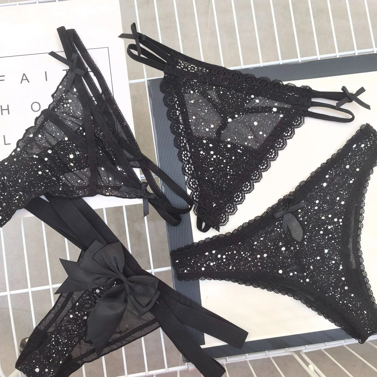 Sexy Women's Thong Erotic Cross Hollow T Pants Starry Sky Shiny Sequins Black Mesh Transparent Bow Perspective Briefs Lingerie