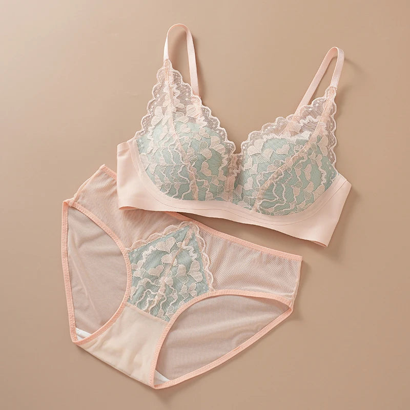 Japanese Sexy Spitze Büstenhalter ohne Bügel, Push Up für kleine Brust, Seitlich glättend, Anti-Sagging, Neu Bestseller MOYISU B