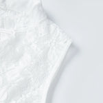 2026 Summer Women's Retro Lace Tops Elegant Mandarin Collar Chinese Frog Buttons Peplum Sleeveless Vest Blouses