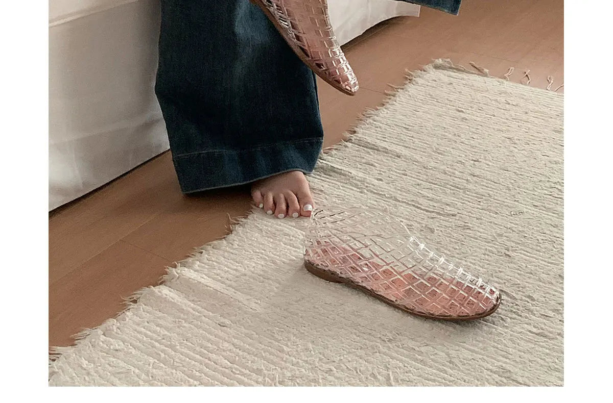 Women's New Flat Sandals with Hollow Transparent Color Mesh Jelly Shoes Woman Daily Walking Flats Plus Size 41 Soft PVC Footwear