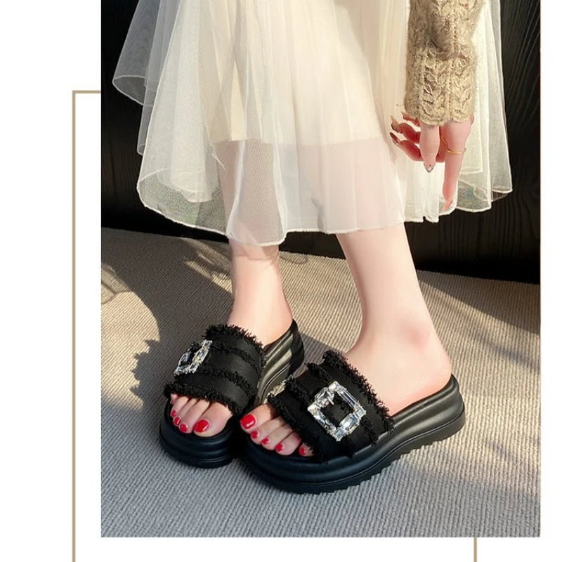 Slippers Women Summer Female Shoes Slides Loafers Fashion 2026 Soft Luxury Casual Leisure Slippers Women Summer Shoes Slides Loa