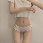 Breathable Ice Silk Lady Panties Metal Buckle Hollow Out Thin Belt Women's Underpants Wrap Buttocks T-pants Cotton Crotch Briefs