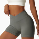 Summer Seamless High Waist Yoga Shorts Elasticity Sports Leggings Women Breathable Cycling Shorts Buttock Lift Gym Shorts Women