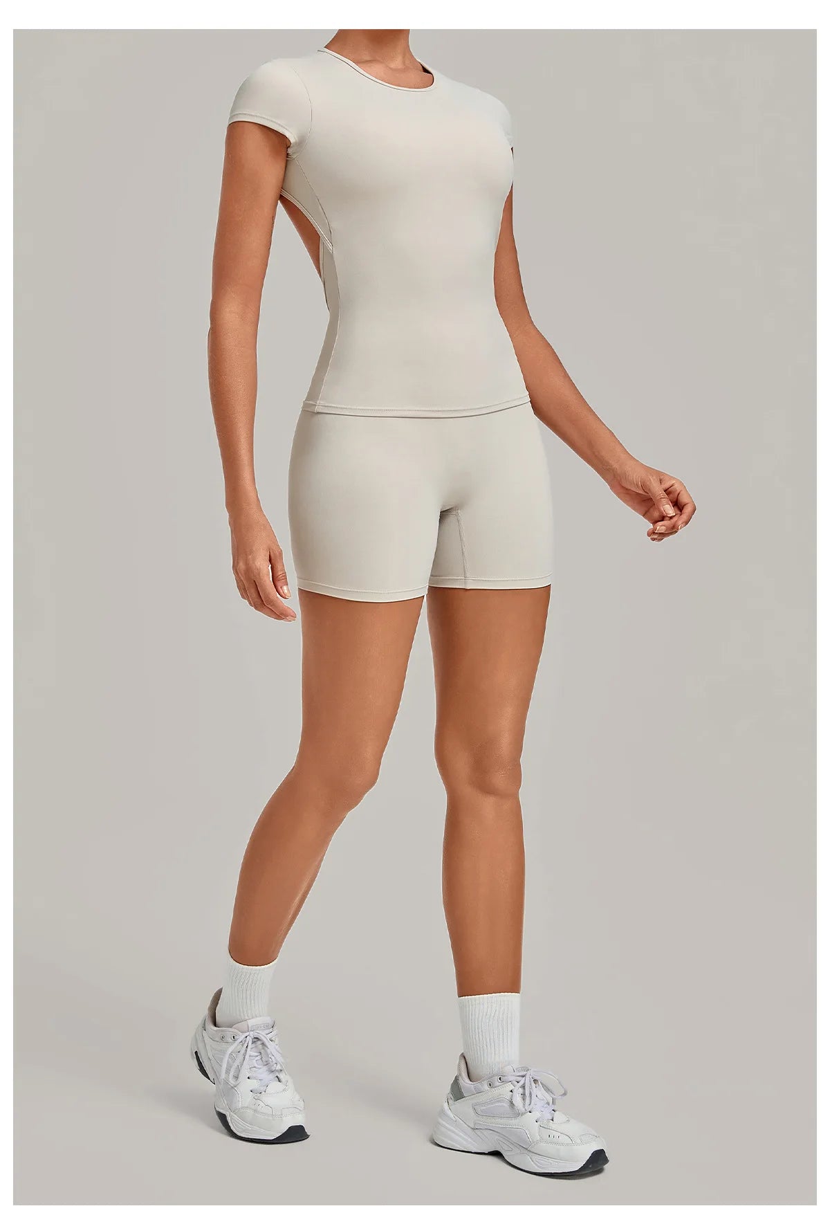 Tight Invisible Wrinkle Yoga Sets Women Short Sleeve O Neck Hollow Back Sports Tank Top Butt-Lifting Shorts Gym Fitness Suits