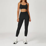 Women's Seamless Yoga Set Quick Drying Slim Fit High-end Feeling Exposed Feeling Set Outdoor Sports and Running Fitness Set