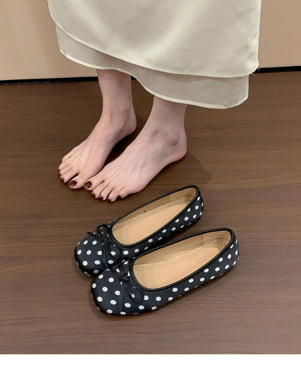 New Butterfly-knot Women Dot Ballet Flats Comfort Square Toe Slip on Shoes Ladies Eelgant Soft Sole Dress Mary Jane Shoes