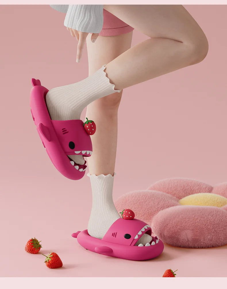 2025 New Shark Slippers Women Men Summer Shoes Cute DIY Strawberry Indoor Street Sandals Girls Boys Beach Shower Slides