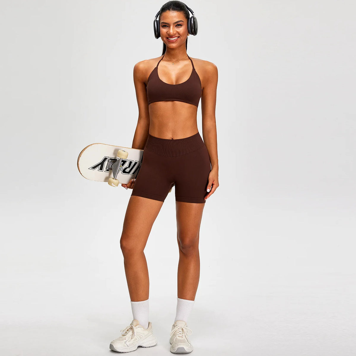 Spring Summer Seamless Yoga Sets Women Hanging Neck Back Criss Cross Sports Bra Gym Exersize Suit Outwear Gym Running Tracksuit