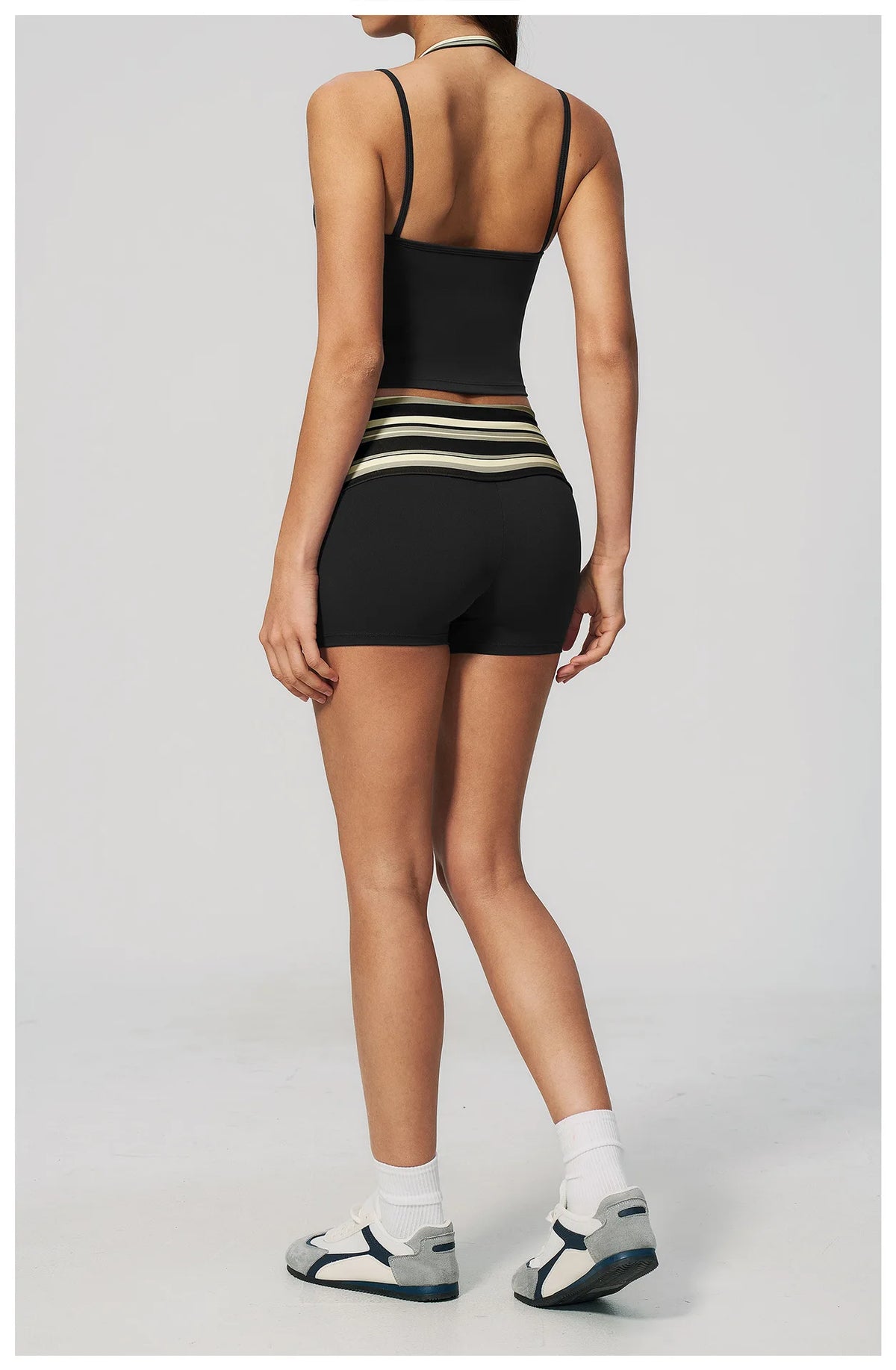 Quick Drying Polka Dot Patchwork Yoga Sets Women Hanging Neck Slim Shockproof Sports Tank Top Gym High Waist Shorts Fitnss Suit