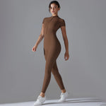 Naked zipper short sleeved yoga suit jumpsuit, quick drying breathable outdoor sports tight fitting jumpsuit, fitness suit