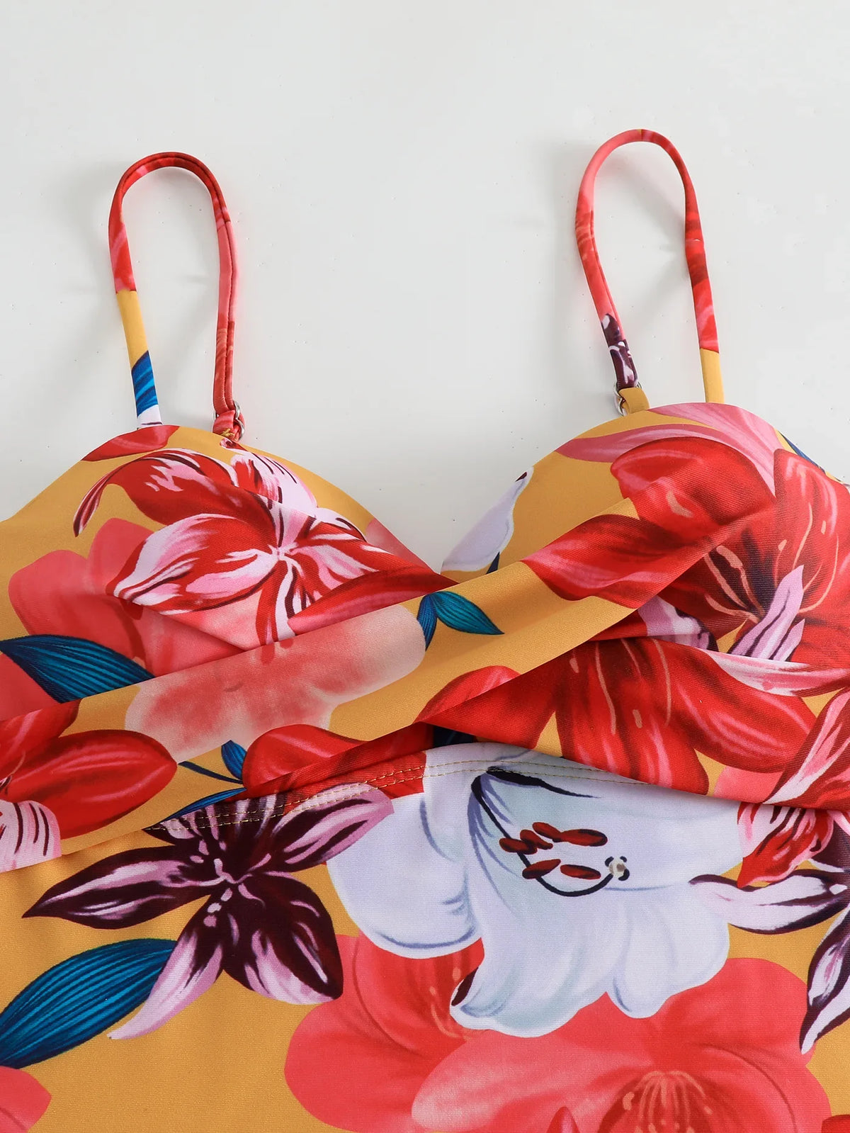 Vintage Flroal Print Swimsuit 2026 Women Padded Pleate Tummy Control One Piece Swimwear Cut Out Beach Bathing Swimming Suits
