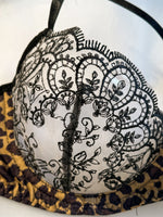 Black Wild leopard print patchwork lace lingerie set - Hot girl style netted embroidered half-cup bra thong set ZA825120