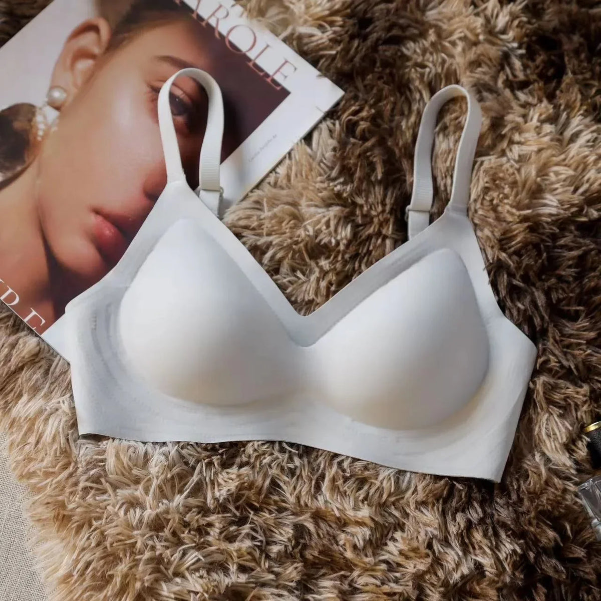 Seamless Push Up Bra for Women Sexy Lingerie Padded Wireless Underwear Support Bras Thin Shoulder Strap Comfort Intimates