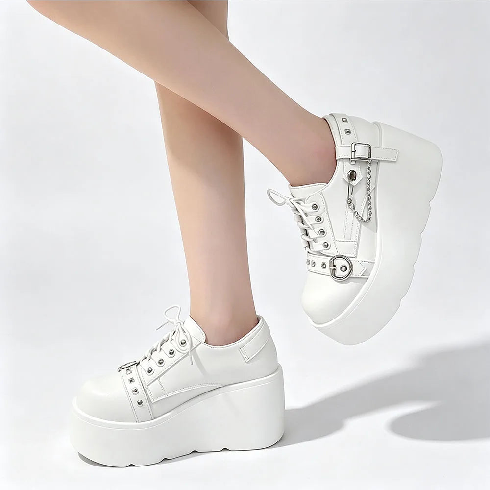 New Arrival Gothic Black Rivets Platform Creepers Shoes White Chain Decor Goth Creepers Chunky Lace Up Lolita Casual Shoes
