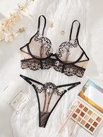Valentine's Day Ladies Black Forest Wave Lace Sexy Underwear Set Romantic Floral Trim Bustier Nightgown for Women
