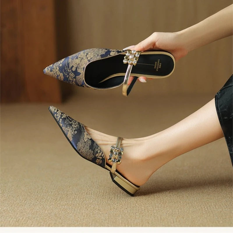 New Chinese Style Summer Cool Slippers Women Wear Fashion Bag Head Flat Shoes Versatile Women Shoes for Women