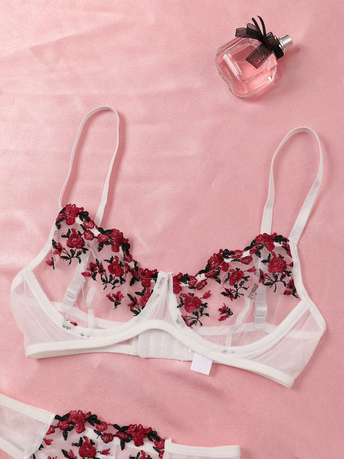 Sexy Lace Lingerie Bra And Panty Sets Women Underwear Flower Embroidery Bralette Set