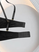 Black deep V-neck cinched top underwear for women, large breasts make small, soft steel coil bra, sexy mesh bra