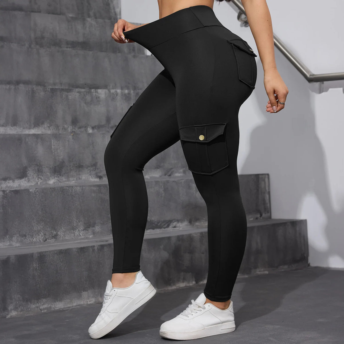 1/2 Pcs Women's Fitness Pants: High-Waisted Flared Cargo Pants With Pockets, Shaping and Tummy-Control Fitness Pants.