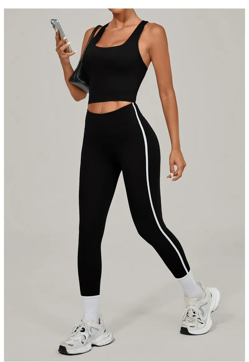 Women's Seamless Yoga Sets Sports Fitness Beauty Back Vest Hip-lifting Pants Slim-fit Suits Running Workout Gym Training Sets