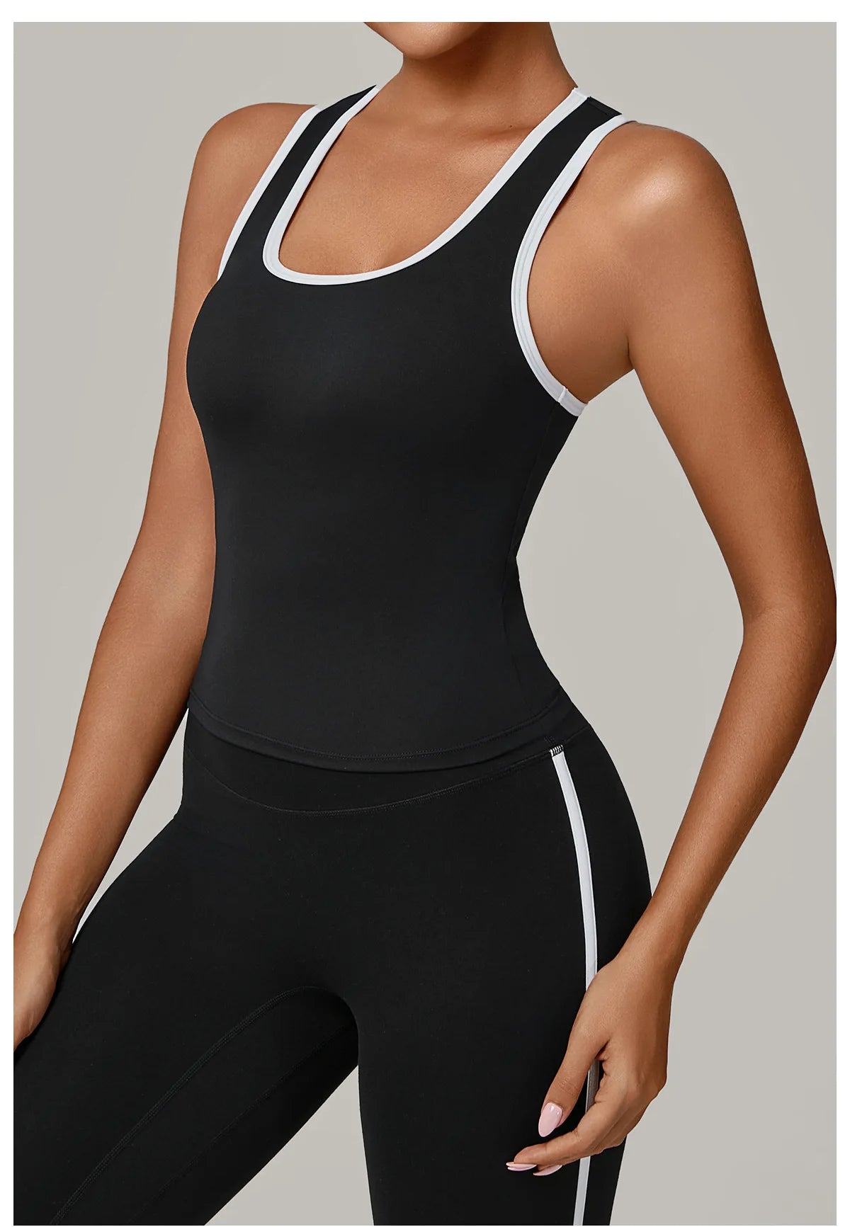 Sports Underwear Women's Sports Strappy Top Yoga Vest Fitness Tank Top Gym Beautiful Open Back Bra Running Workout Halter Bra