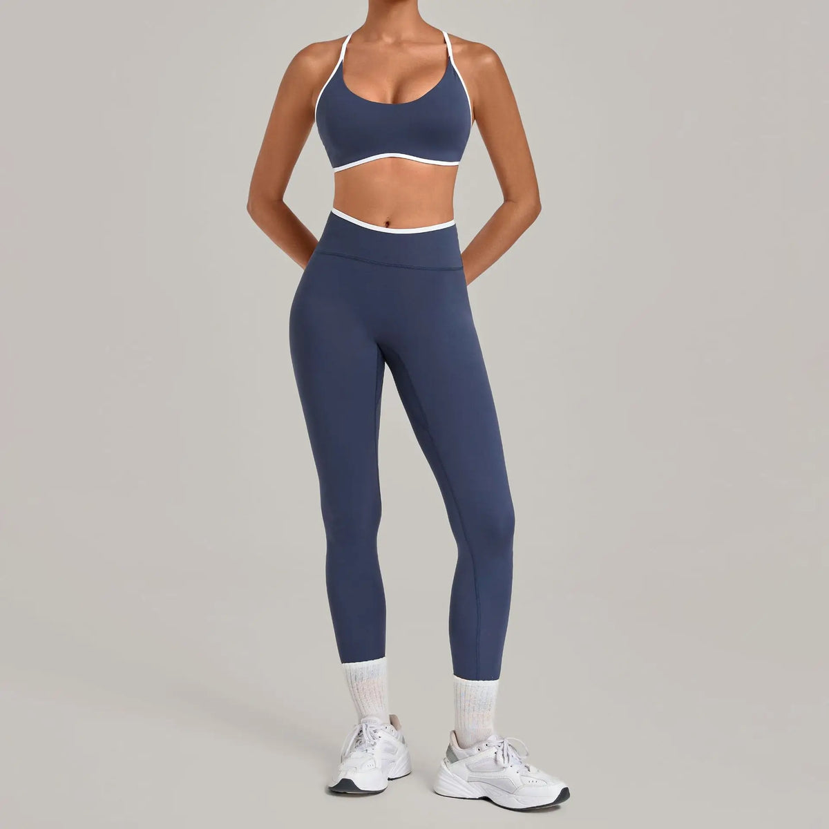 Women's Seamless Yoga Sets Sports Fitness Gym Sleeveless Vest Hip-lifting Slim Fit Pants Suits Running Training Workout Sets