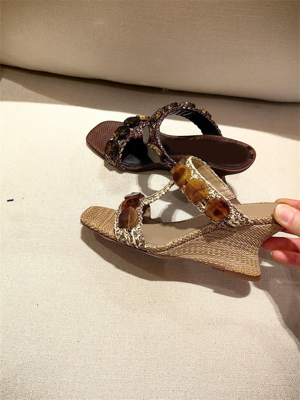 Boho Raffia Comfortable 8cm High Heels Wedge Slide Mules T-Strap Vacation Beach Straw Heels Espadrille Wedge Sandals Women Shoes