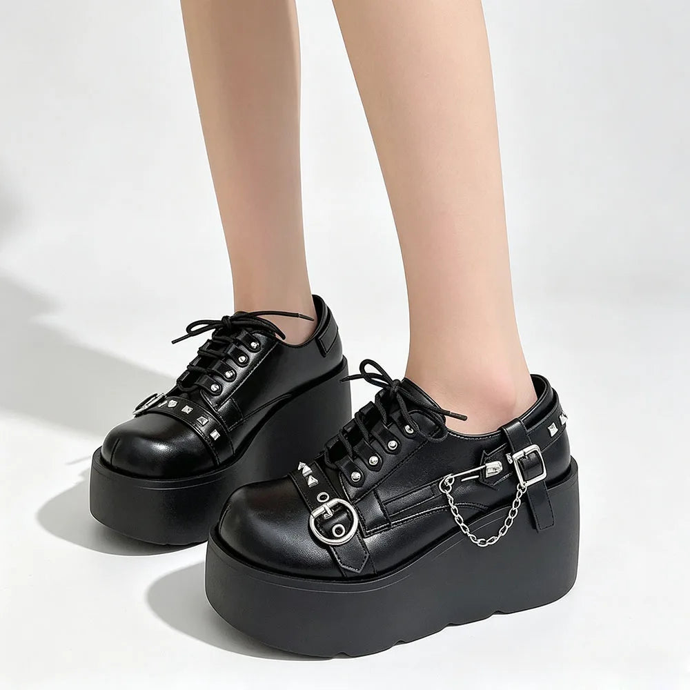 New Arrival Gothic Black Rivets Platform Creepers Shoes White Chain Decor Goth Creepers Chunky Lace Up Lolita Casual Shoes