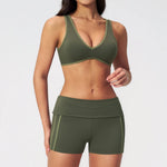 Tight Color Contrast Yoga Suit 2 Pieces Women V Neck Sports Bra Pleate High Waist Shorts Gym Running Fitness Suits Tracksuit