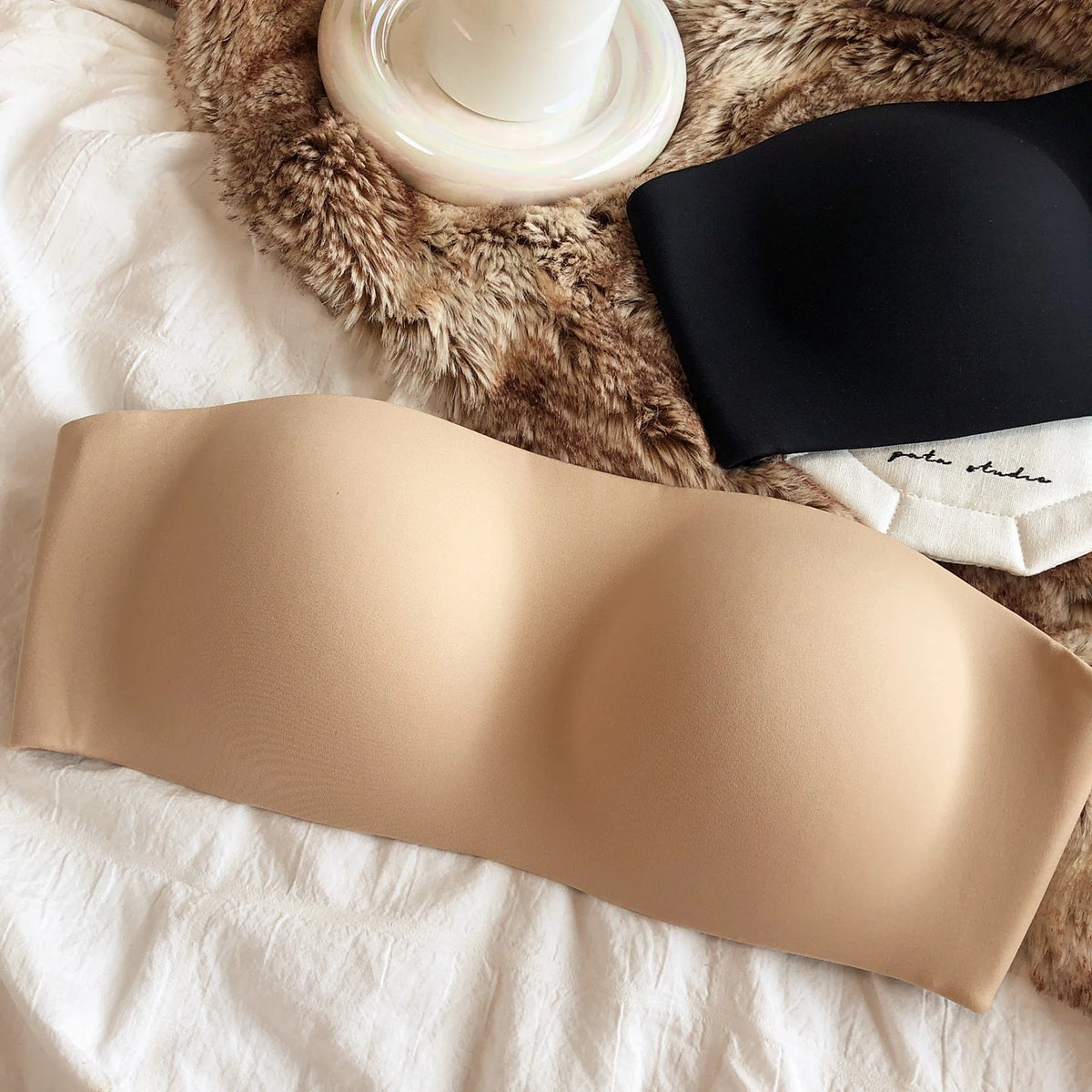 Summer Invisible Bra Women Seamless Underwear Sexy Strapless Tube Tops Wire Free Push Up Brassiere Comfort Anti slip Intimates