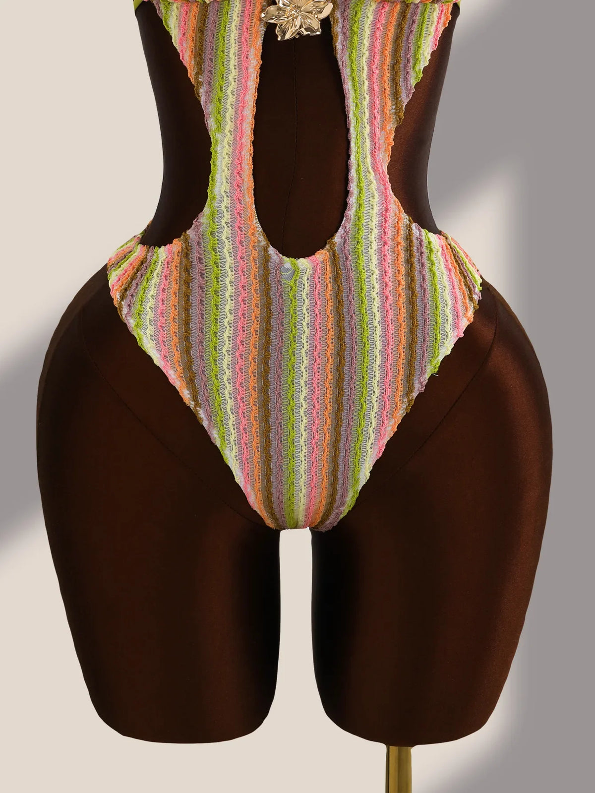 Vintage Black Striped One Piece Swimwear Women 2026 3D Metal Flower Hollow Out Backless Beach Holiday Bathing Suit Swimsuit