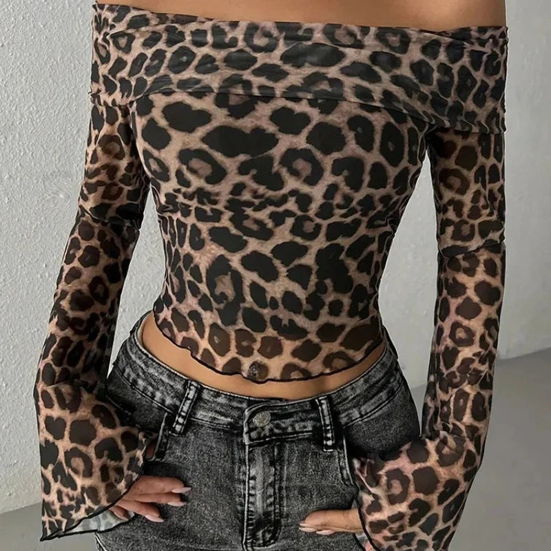 Autumn Women's T-shirt New Streetwear Fashion Long Sleeves O-Neck Tees Sexy Leopard Backless Female Versatile Knitted Clothing